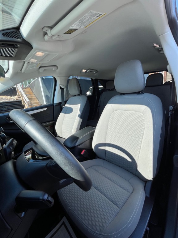 2022 Ford Escape Image 13