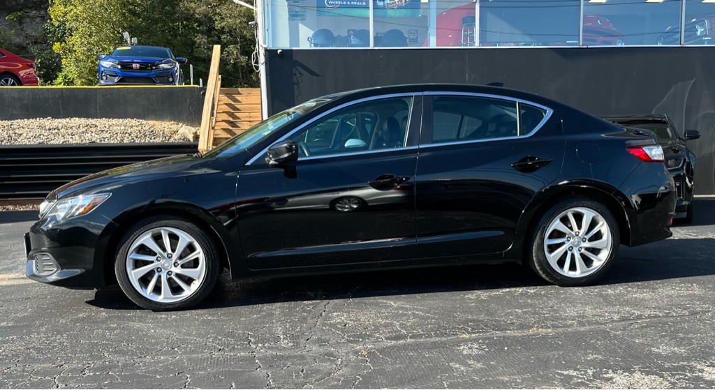 2016 Acura ILX Image 3