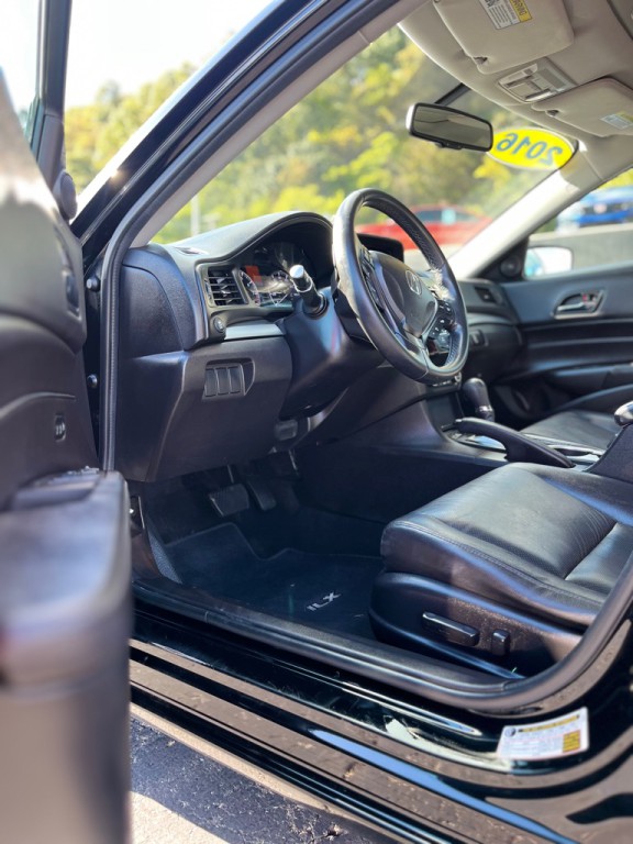 2016 Acura ILX Image 10