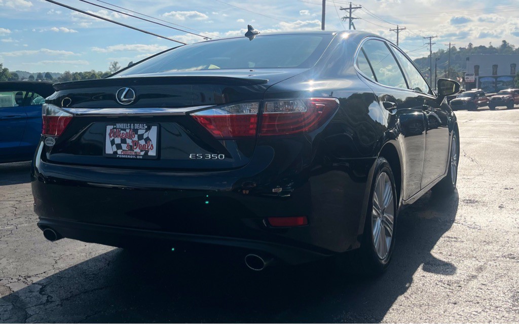 2014 Lexus ES Image 5