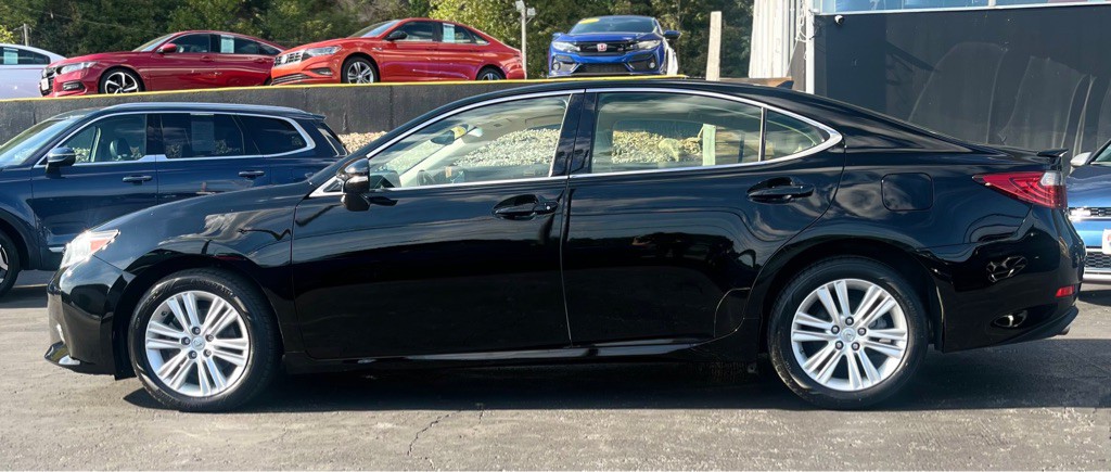 2014 Lexus ES Image 7