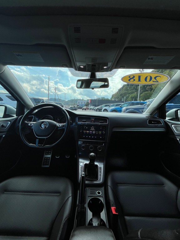 2018 Volkswagen Golf Image 12