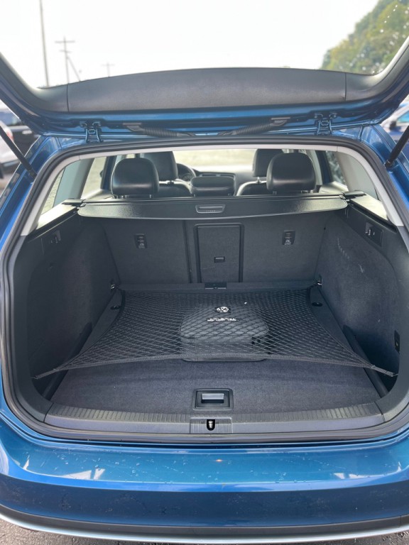 2018 Volkswagen Golf Image 16