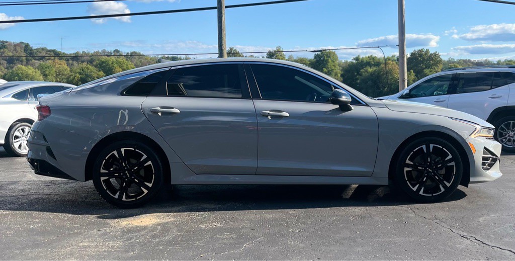 2023 Kia K5 Image 9