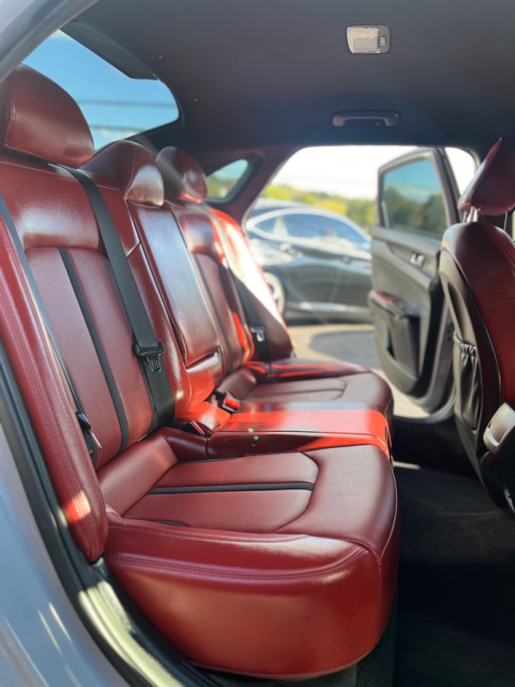 2023 Kia K5 Image 12