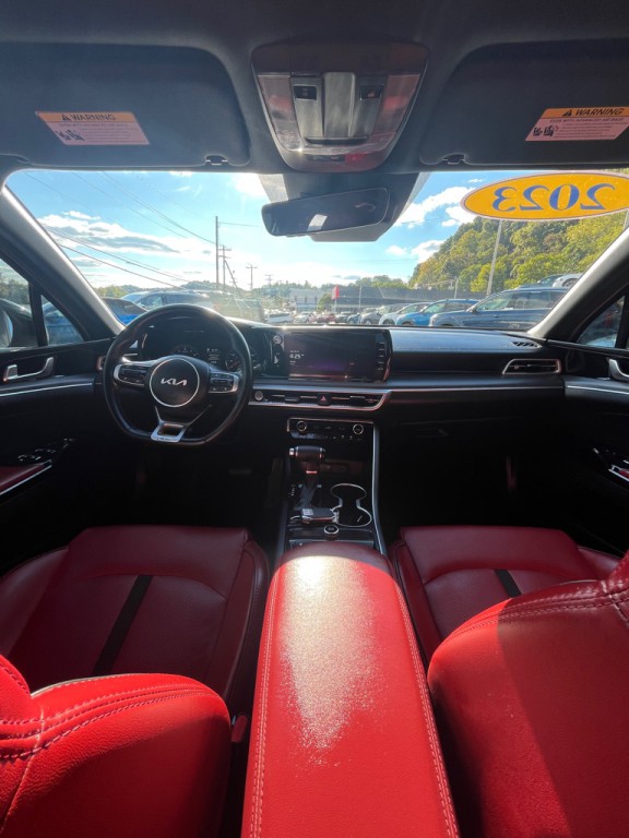 2023 Kia K5 Image 15