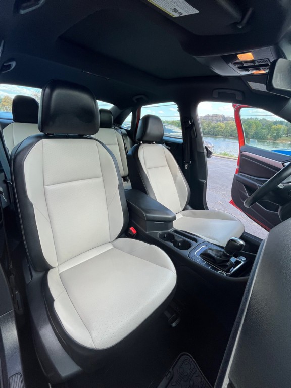 2019 Volkswagen Jetta Image 14