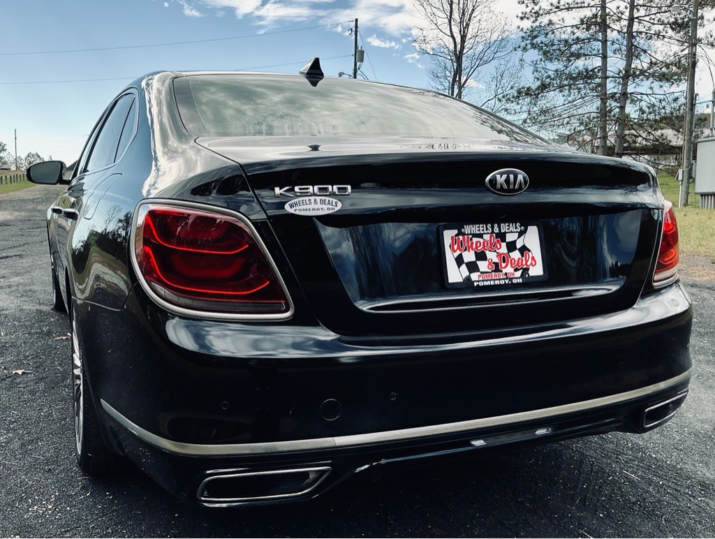 2019 Kia K900 Image 4
