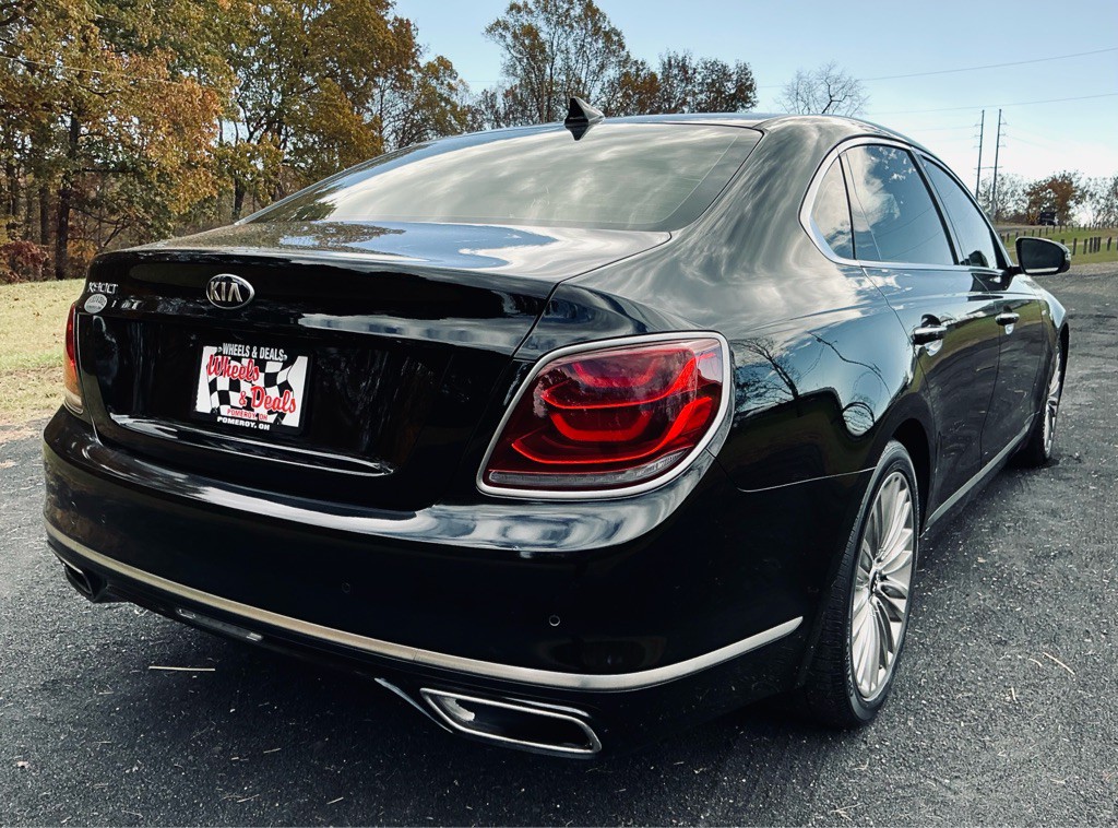 2019 Kia K900 Image 6