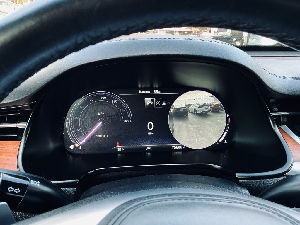 2019 Kia K900 Image 9