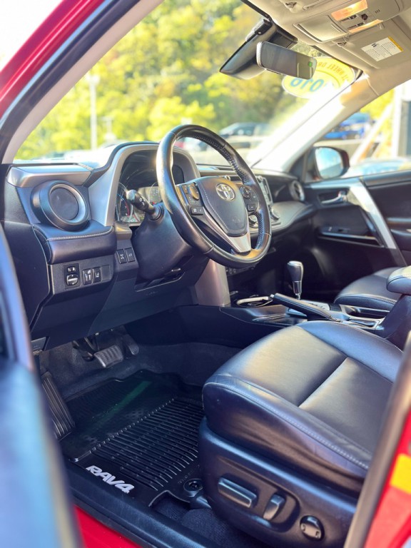 2016 Toyota Rav4 Image 10