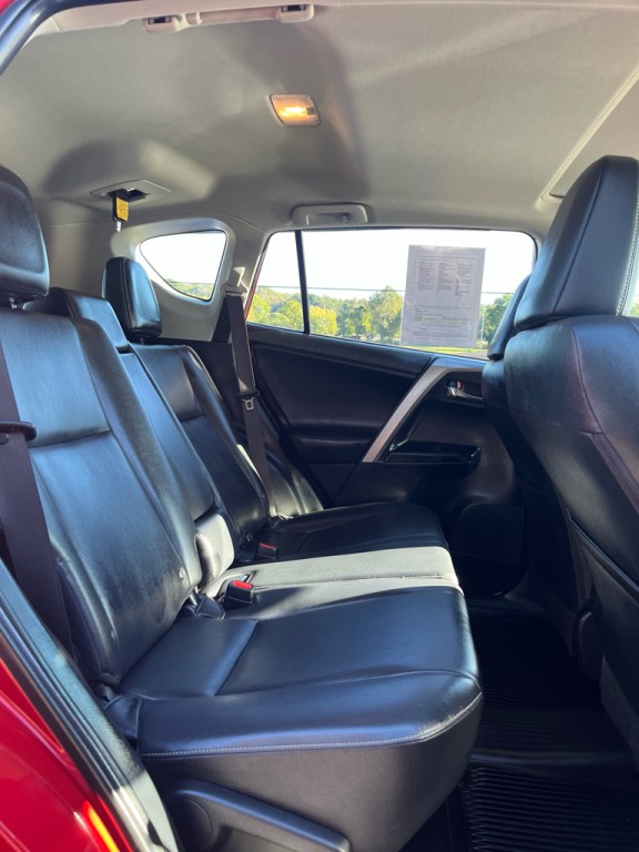 2016 Toyota Rav4 Image 15