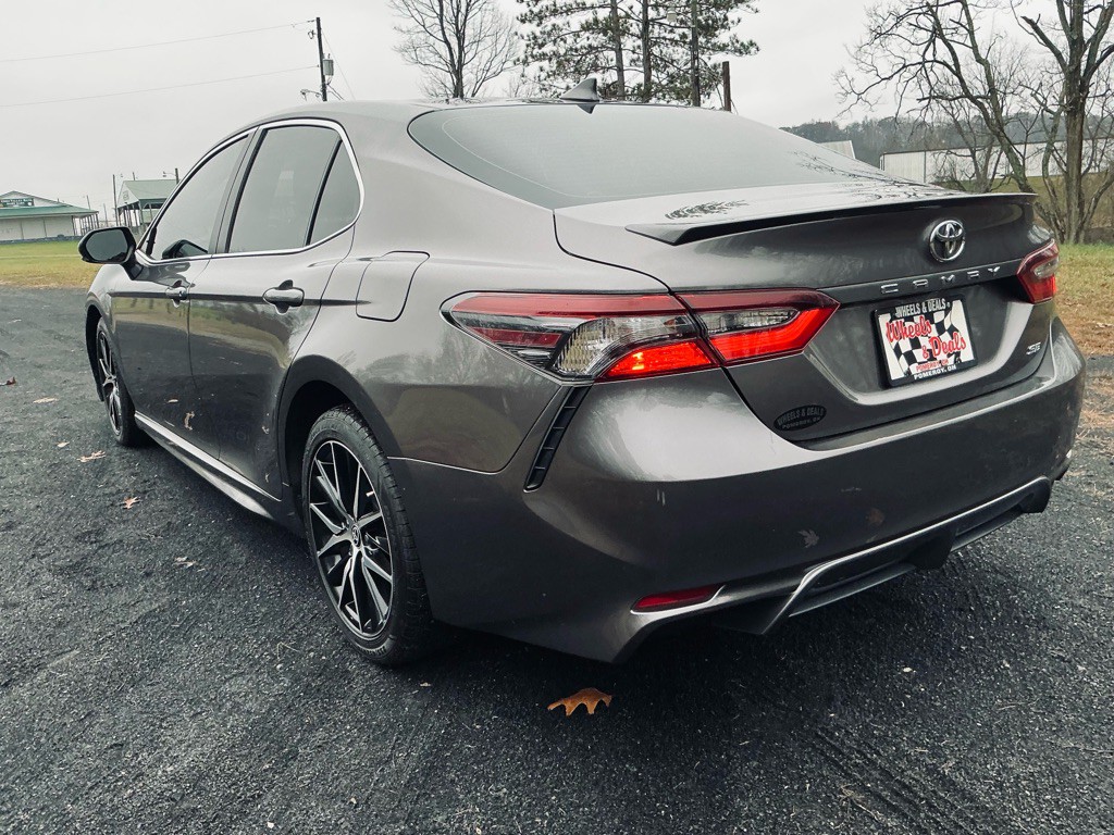 2022 Toyota Camry Image 4