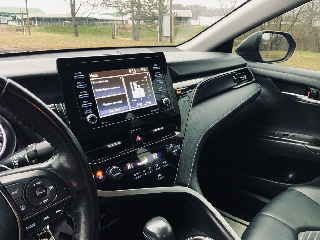 2022 Toyota Camry Image 11