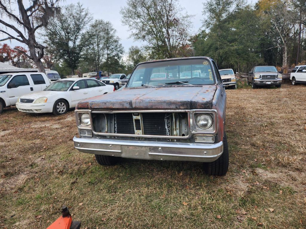 1975 Chevrolet C/K 10 Image 2