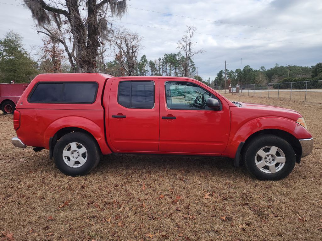 2005 Nissan Frontier Image 2