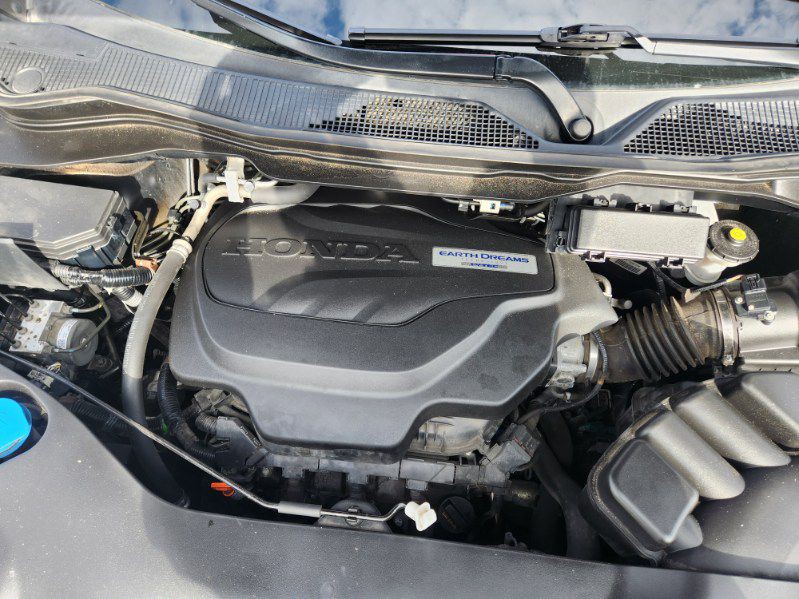 2017 Honda Ridgeline Image 7