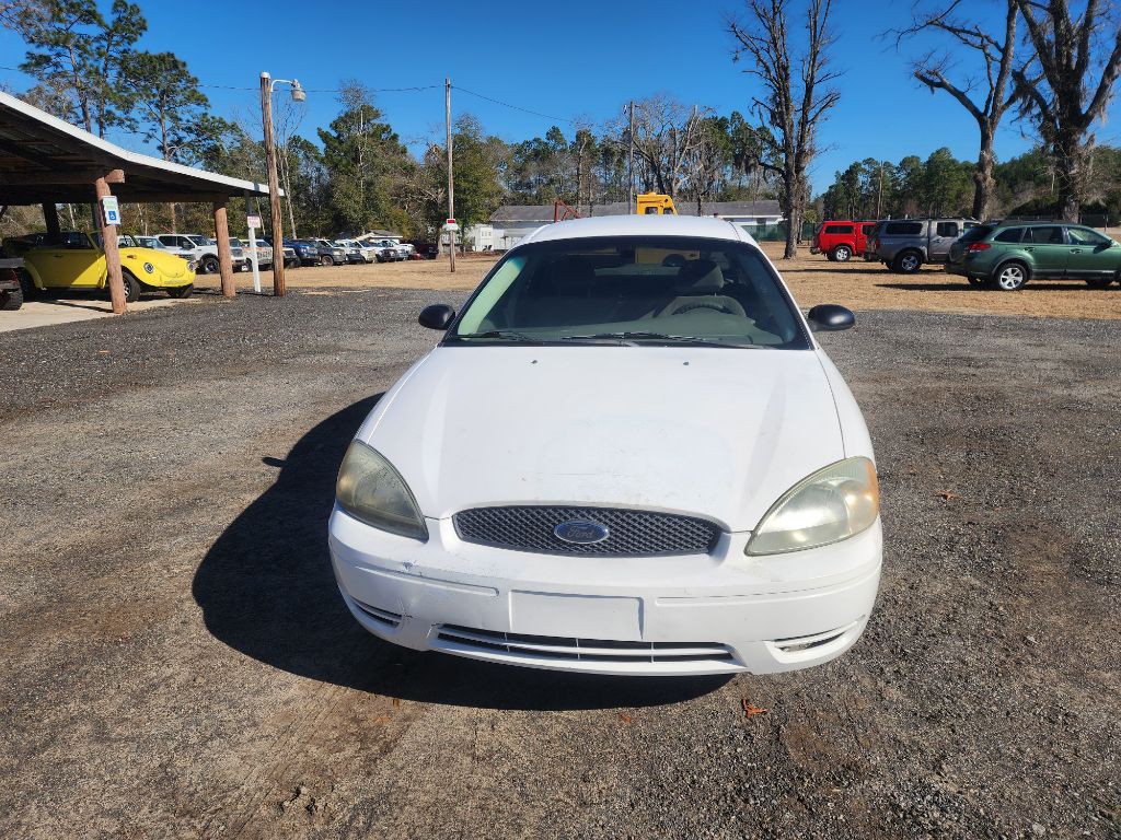 2005 Ford Taurus Image 3