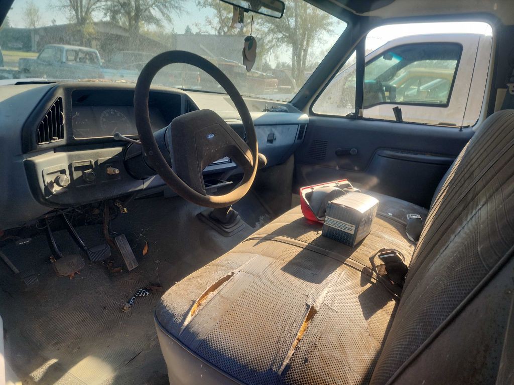 1990 Ford F-150 Image 3