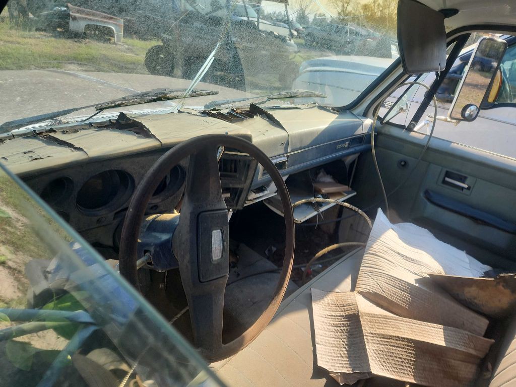 1987 GMC R/V 35 Image 3