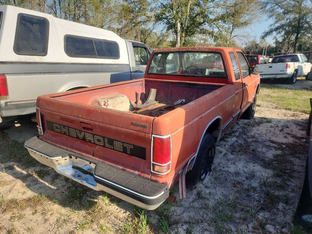 1992 Chevrolet S10 Image 2