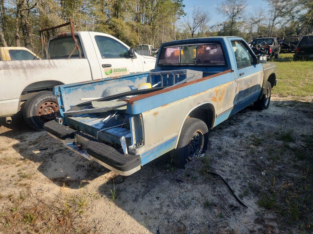 1991 Chevrolet S10 Image 2
