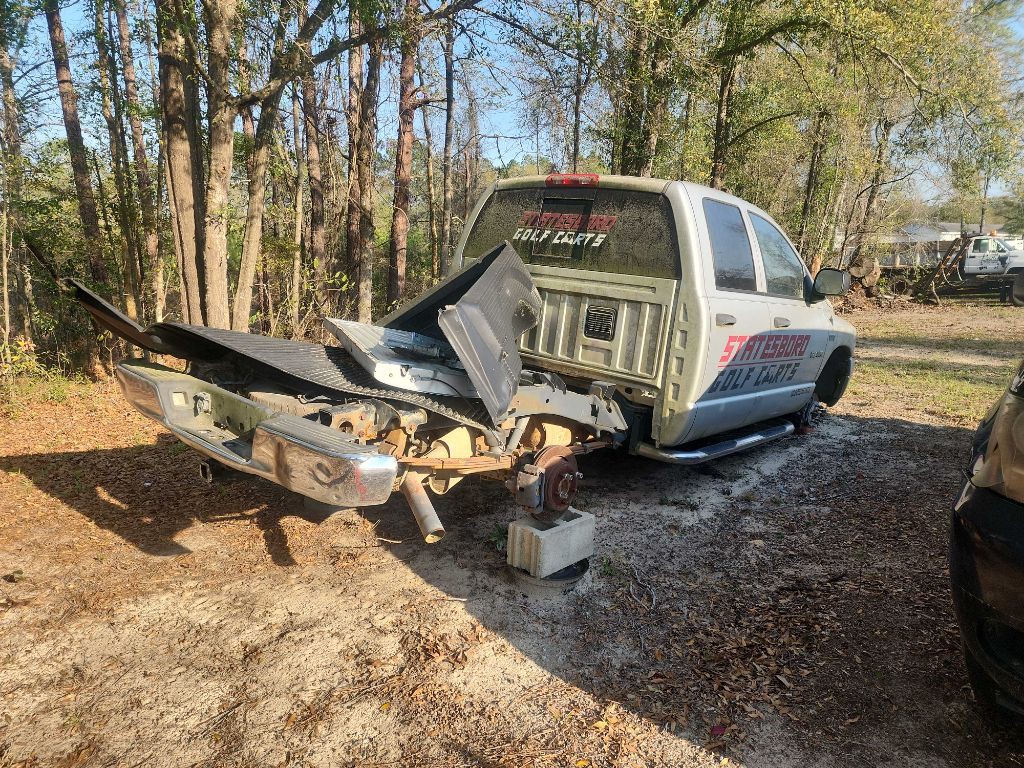 2008 Dodge Ram 1500 Image 2