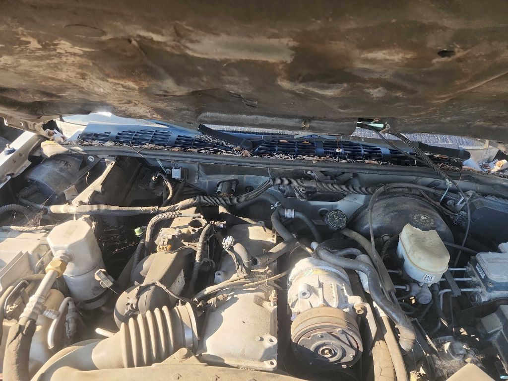 2001 Chevrolet S10 Image 4