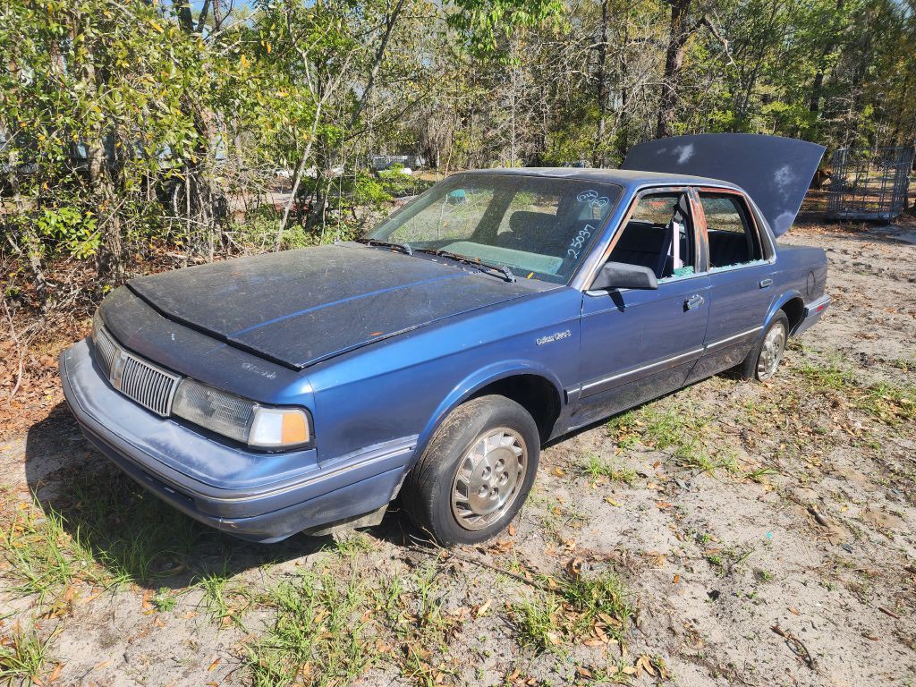 1994 Oldsmobile Cutlass Ciera Image 1