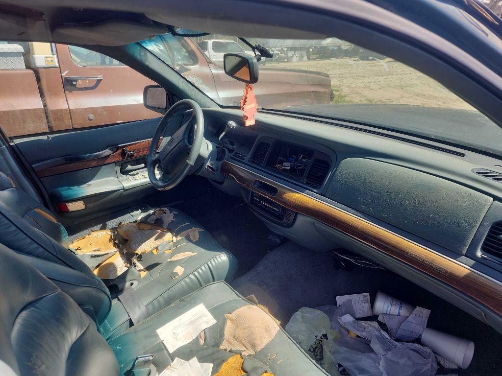 1996 Mercury Grand Marquis Image 3