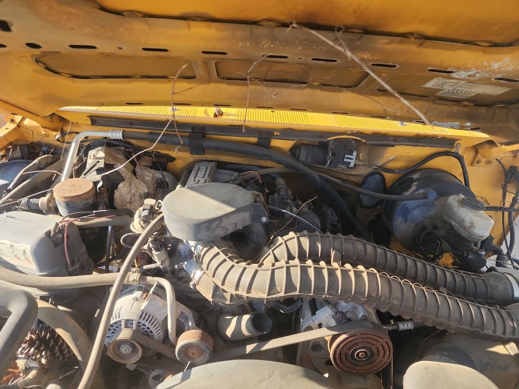 1997 Ford F-350 Image 4