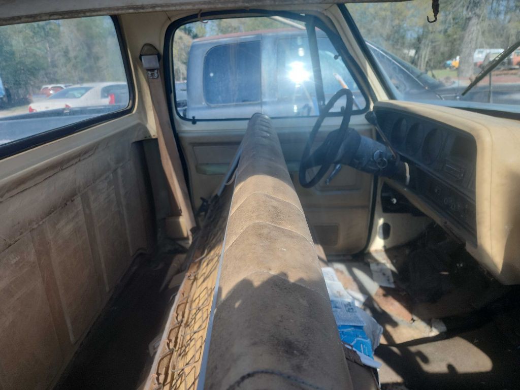 1987 Dodge D-Series Image 3