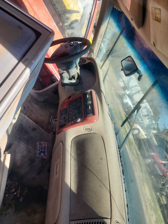 1998 Ford Explorer Image 3