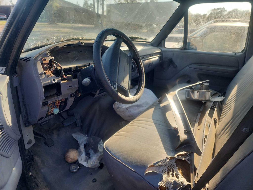 1994 Ford F-150 Image 3