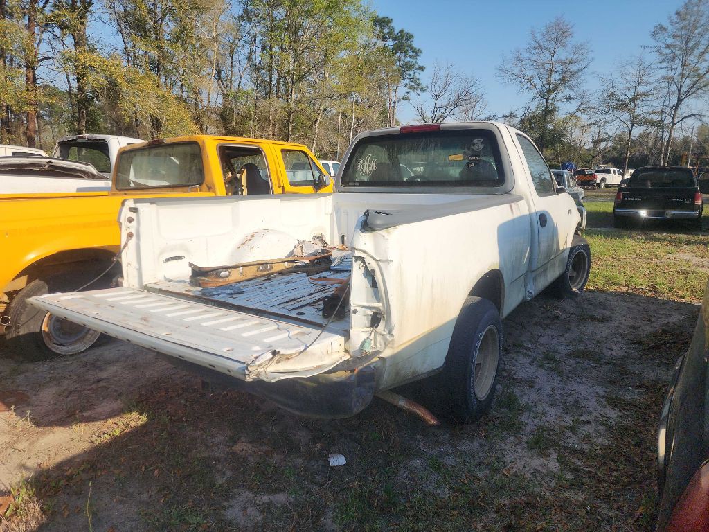 1998 Ford F-150 Image 2