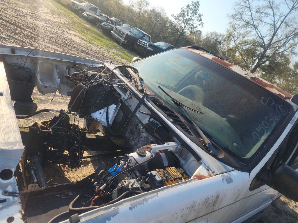 1975 Chevrolet 1/2 Ton Image 2