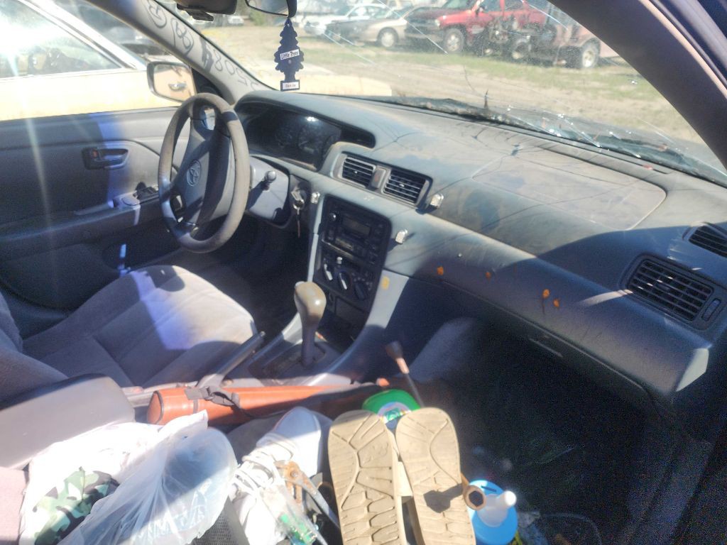 1999 Toyota Camry Image 3
