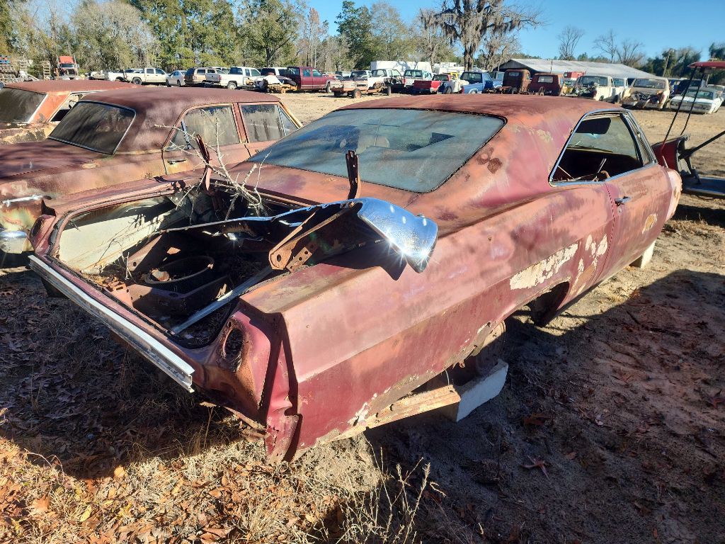 1965 Chevrolet Impala Image 2