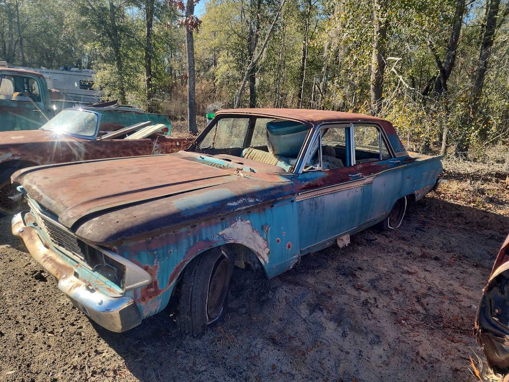 1962 Ford Fairlane Image 1