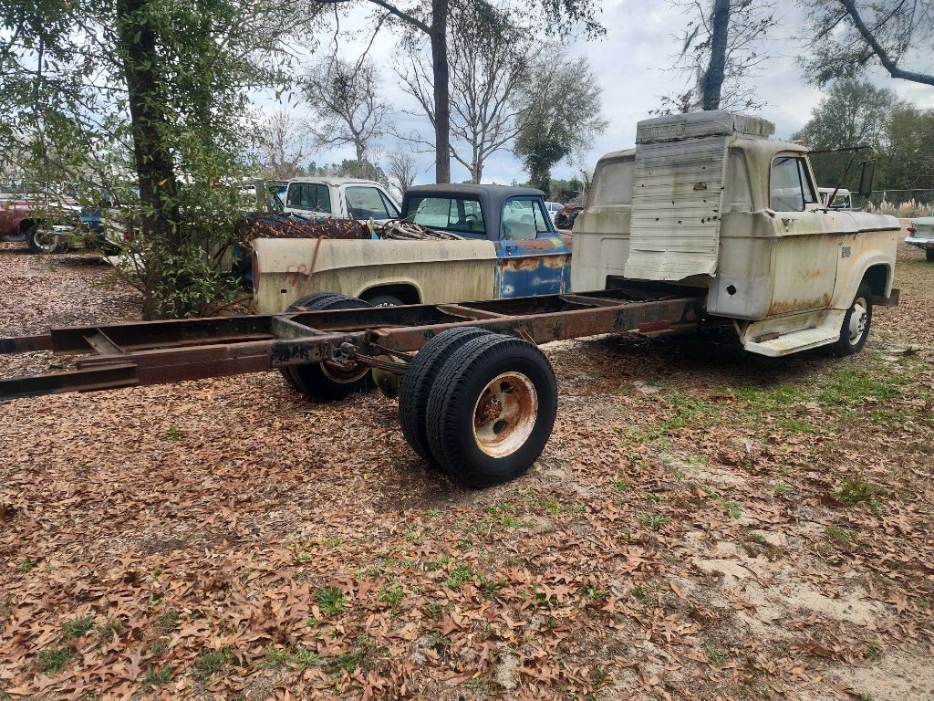 1970 Dodge 300 No Bed Image 2