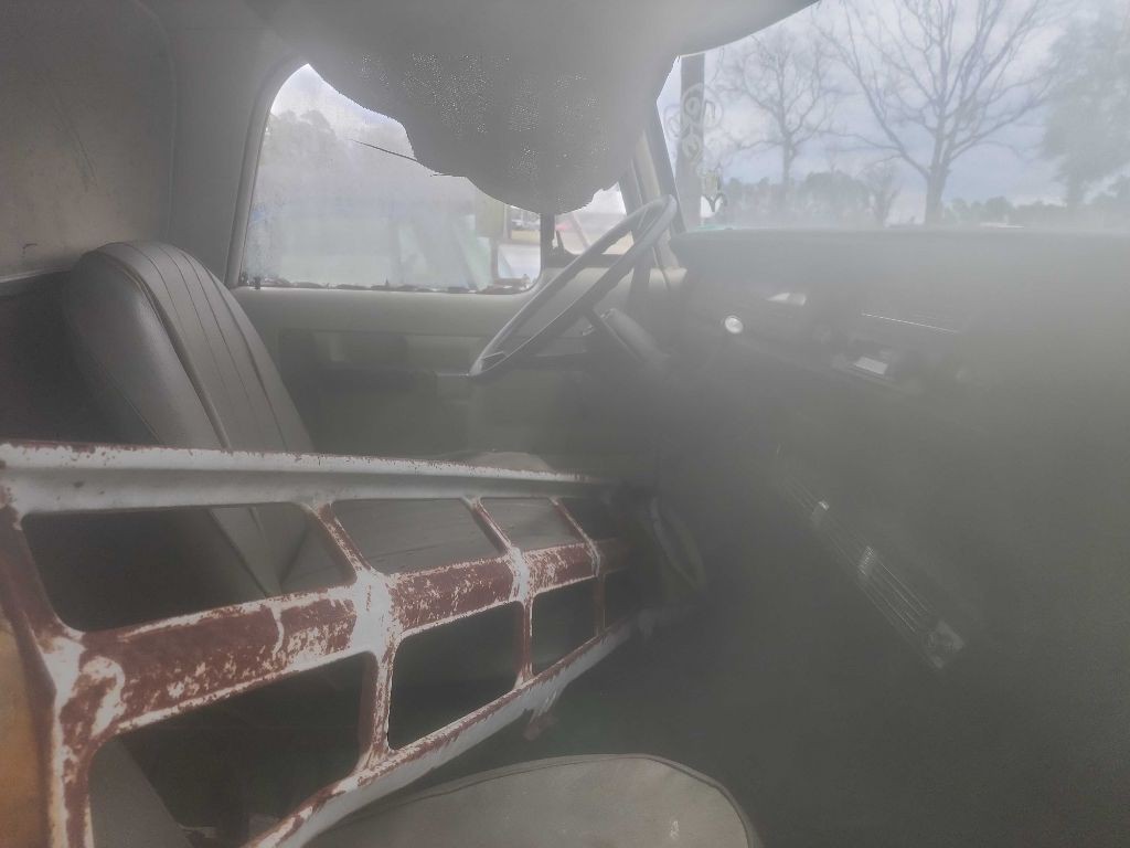 1970 Dodge 300 No Bed Image 3