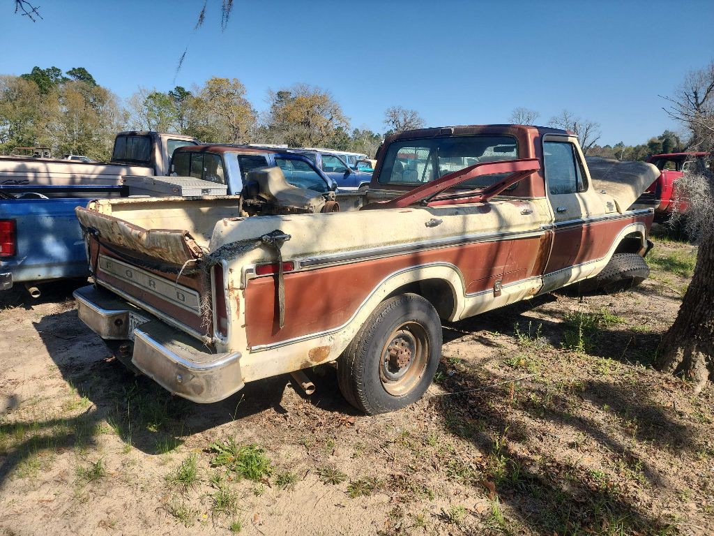 1979 Ford F-250 Image 2