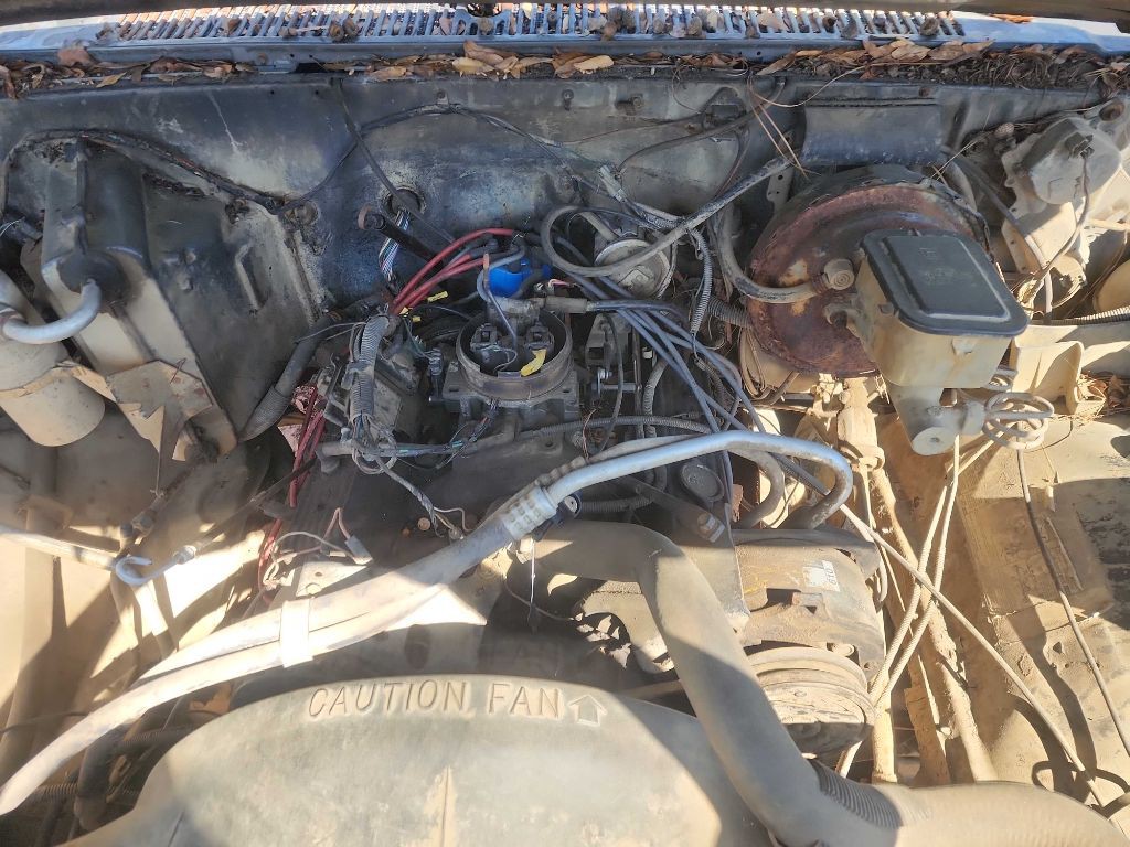 1987 GMC Sierra 1500 Image 4