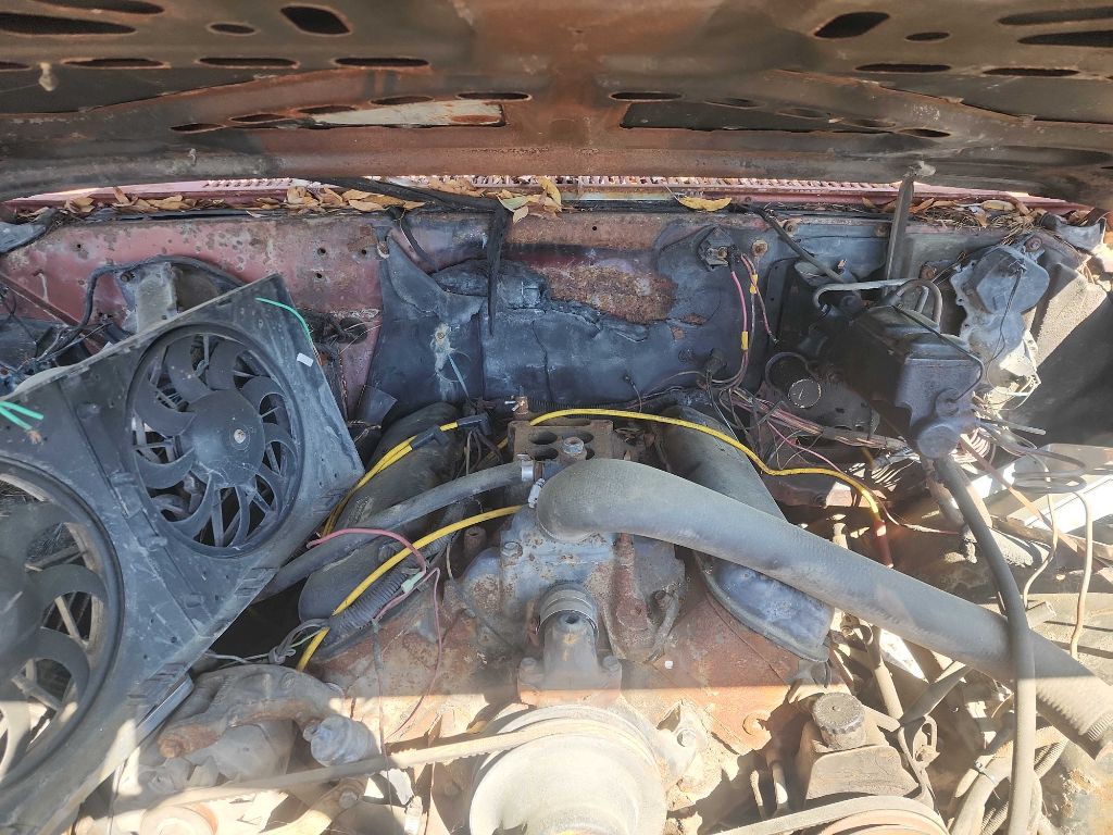 1982 Chevrolet C/K 30 Image 3