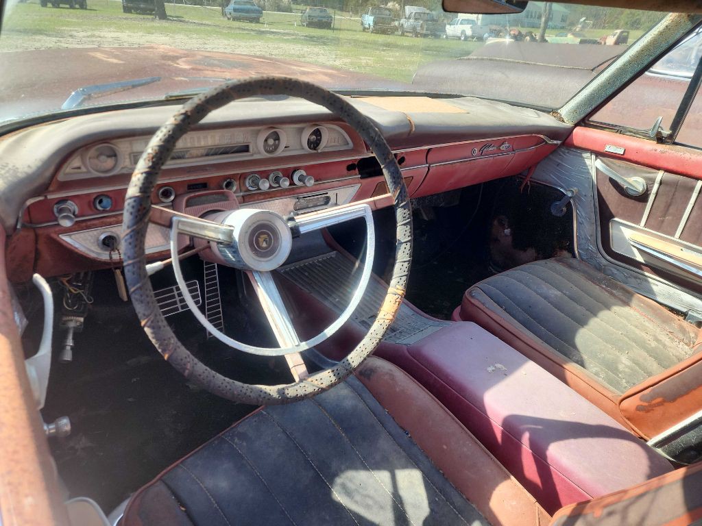 1962 Ford Galaxie Image 3
