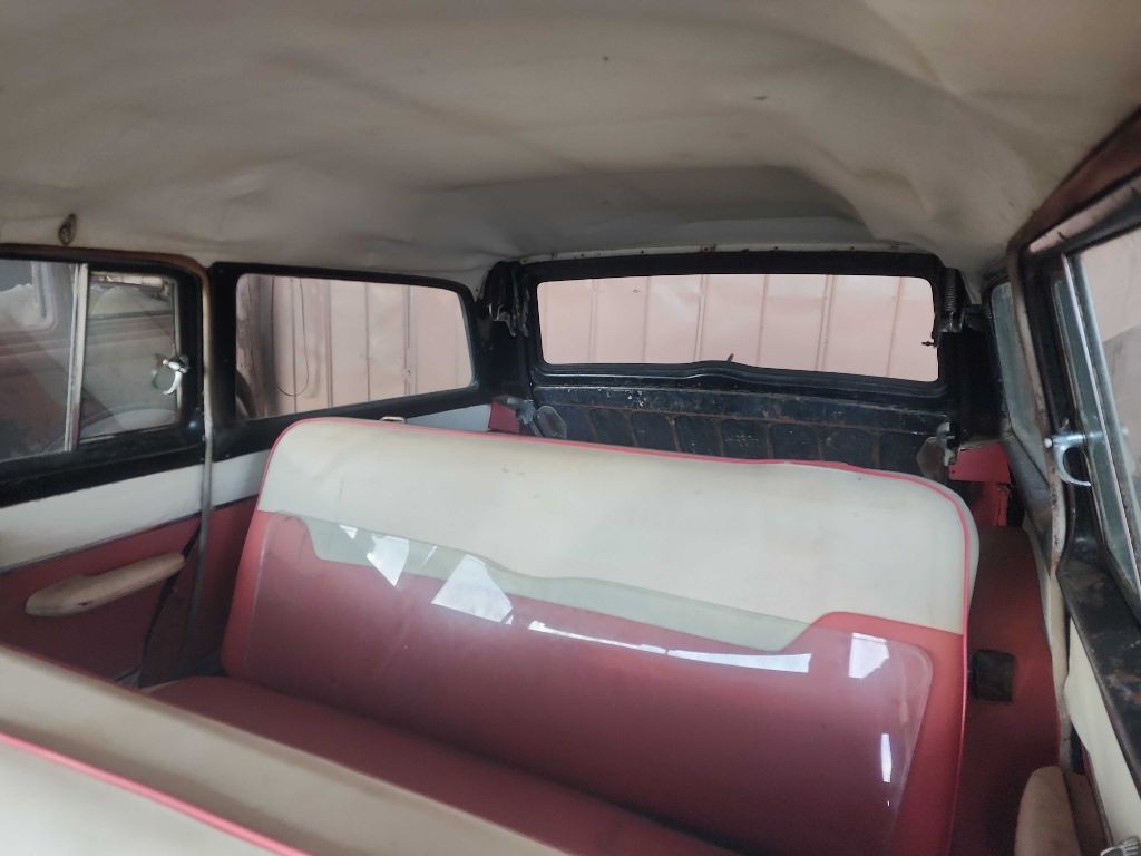 1955 Dodge Royal Sierra Image 2