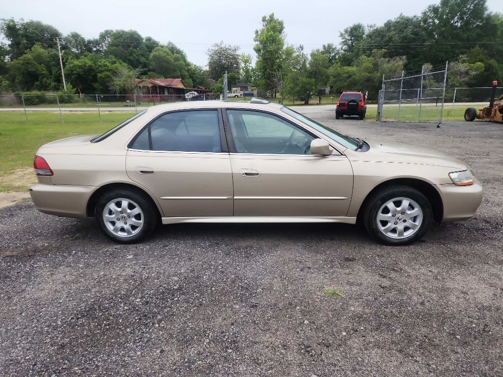 2002 Honda Accord Image 2