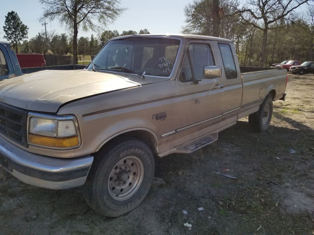 1997 Ford F-250 Image 1