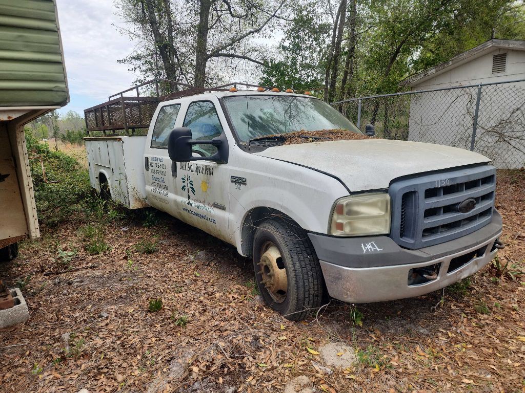 2006 Ford F-350 Image 1