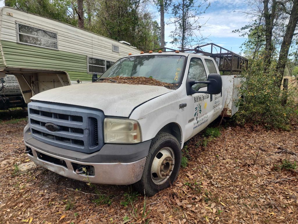 2006 Ford F-350 Image 2